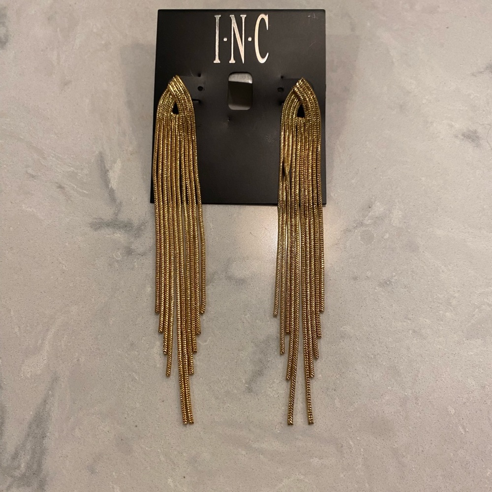 I•N•C Formal Gold drop earrings